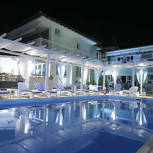 επισκεφθείτε το ξενοδοχείο
